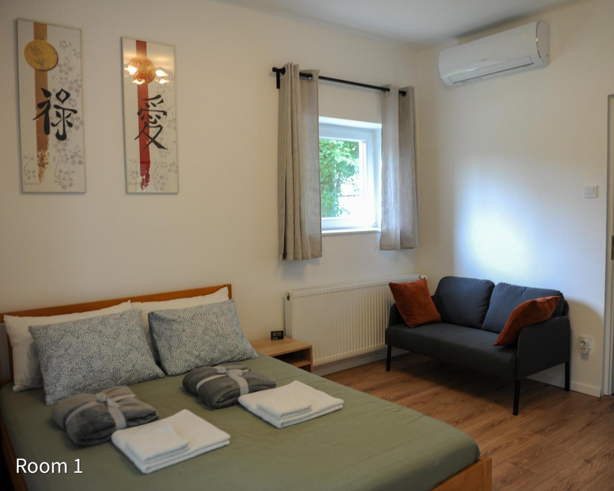 Quiet, Green, Relaxing Place - 2 Bedroom Apartment Balatonfüred Εξωτερικό φωτογραφία