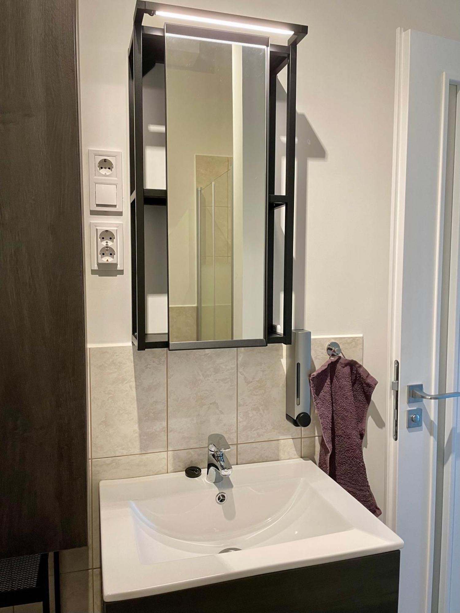 Quiet, Green, Relaxing Place - 2 Bedroom Apartment Balatonfüred Εξωτερικό φωτογραφία
